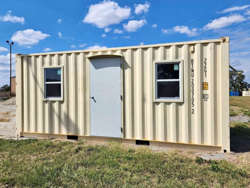 Mobile office trailers